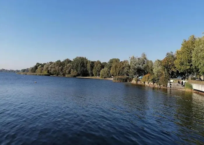 Semesterbostad Bungalow, *