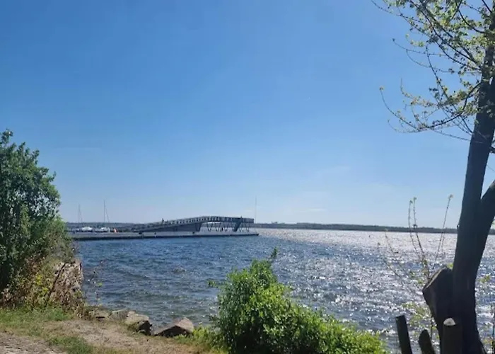 Bungalow, Semesterbostad *